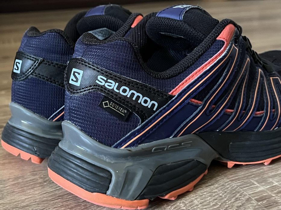 Salomon XT Asama GTX..marime 38