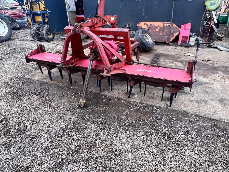 Grapa rotativa freza Belrecolt 3 m