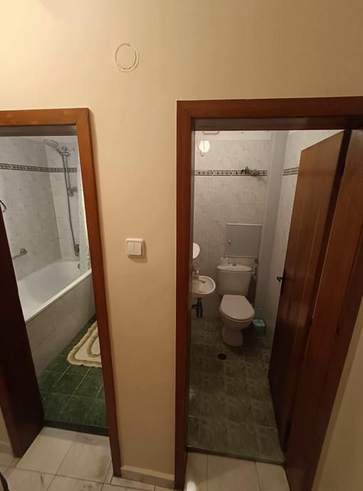 Дава се под наем Двустаен апартамент в София, Център - 85 кв.м за 549 € - Снимка #10