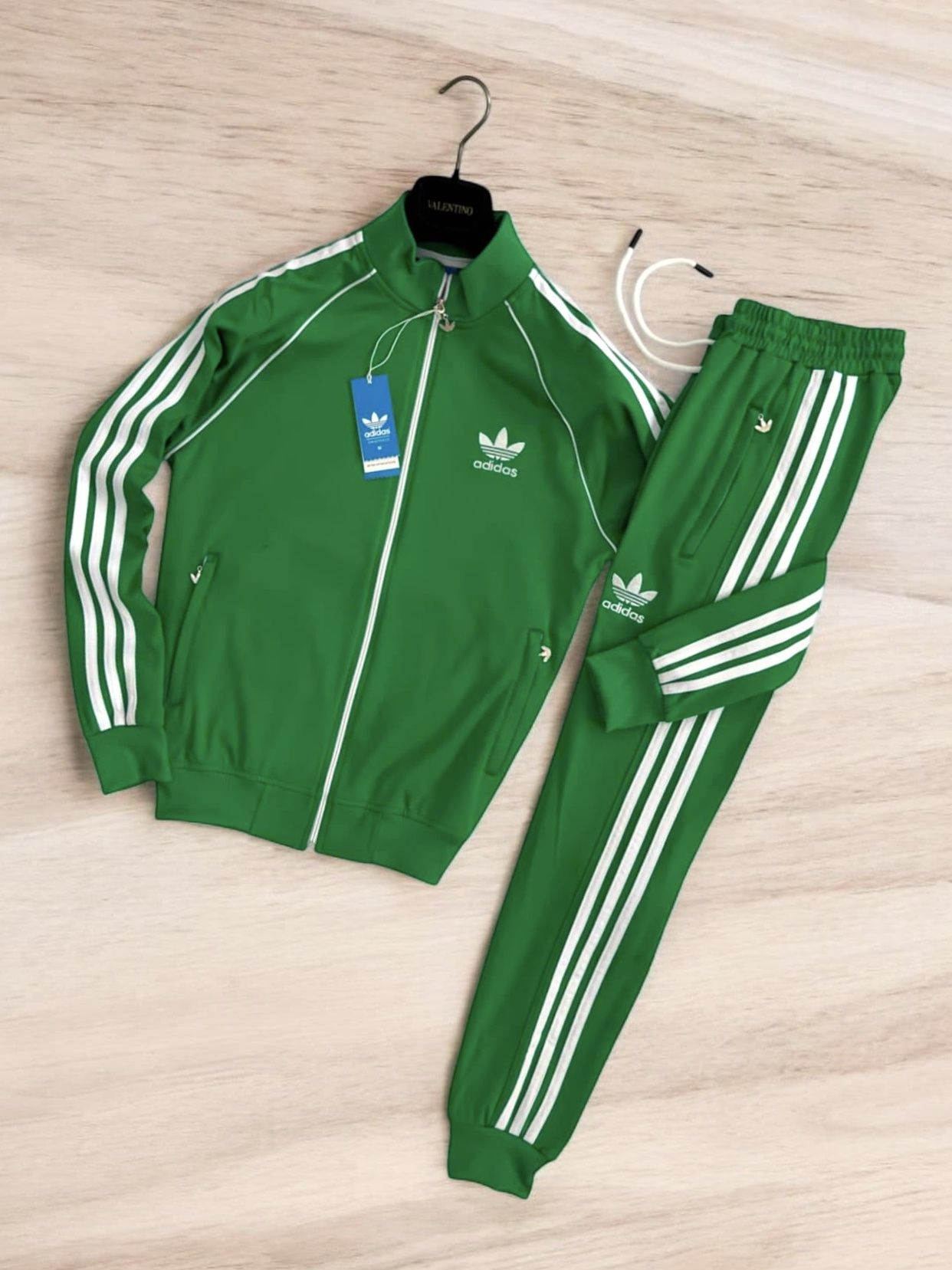 Trening Barbati Sigla Cusuta Adidas Nike Puma