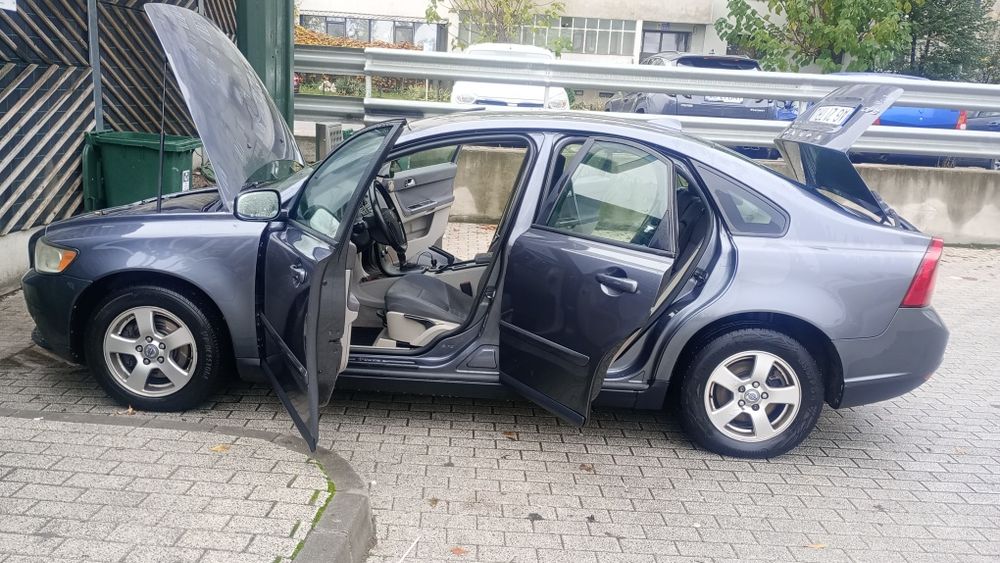 Volvo S40, an 2009,diesel, 1.6 Proprietar
