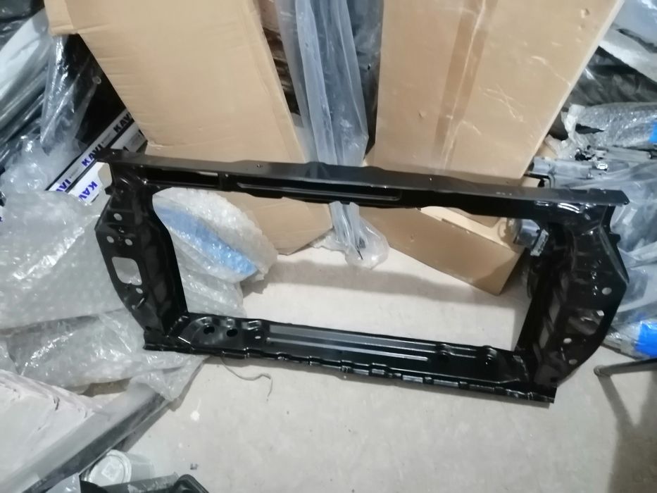 Телевизор на Рио рамка кузова на киа Рио kia rio