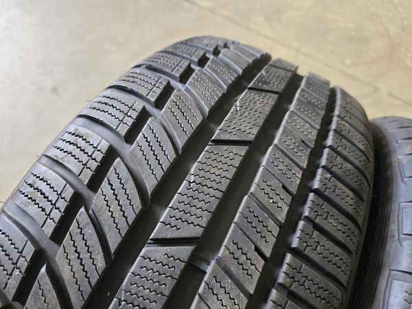 245/40/19 TOYO 2бр