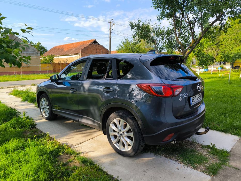 Vând Mazda cx5 2.2l.