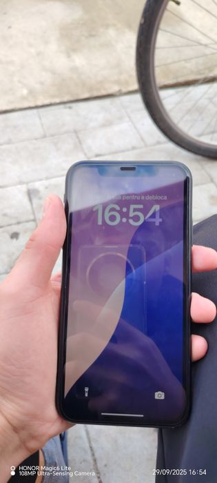 Vand iphone xr nou