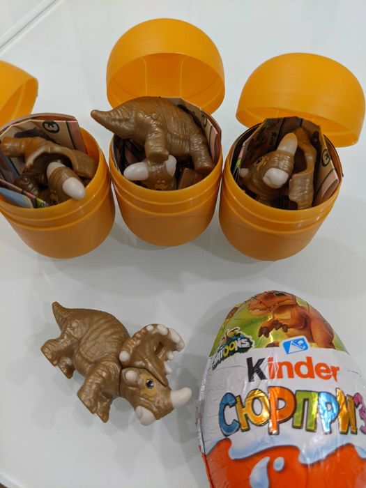 Киндер сюрприз natoons baby dinosaurs