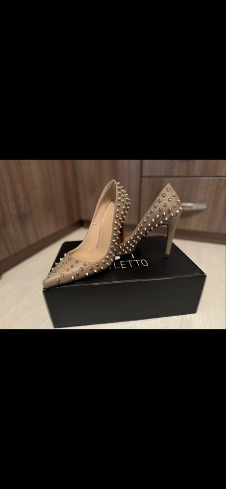 Дамски обувки Stiletto
