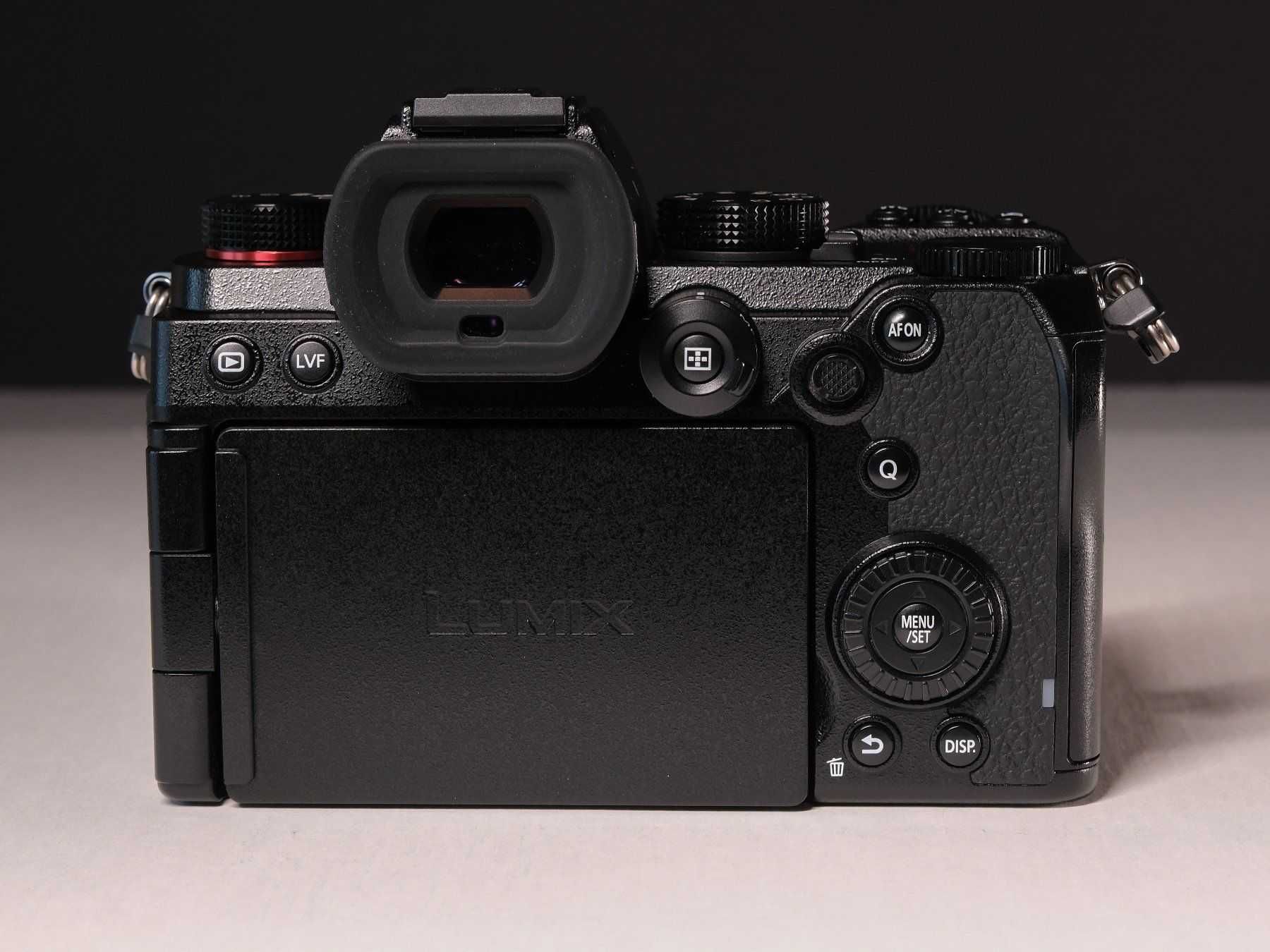 Panasonic S5 Full Frame cutie factura garantie  cu obiectiv 20-60 mm