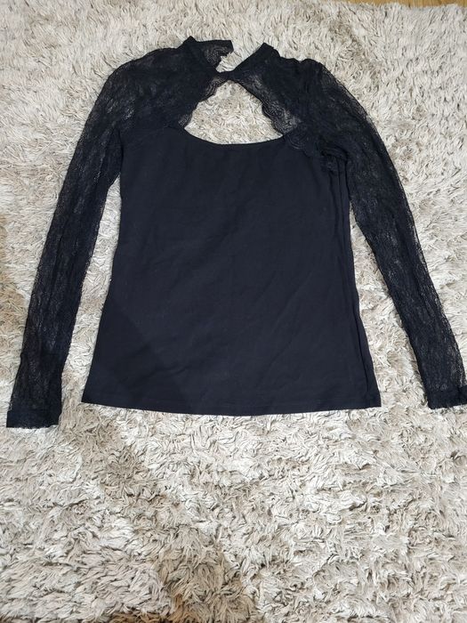 Черна елегантна блуза размер М