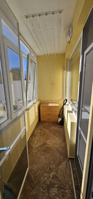 Двустаен апартамент с паркомясто