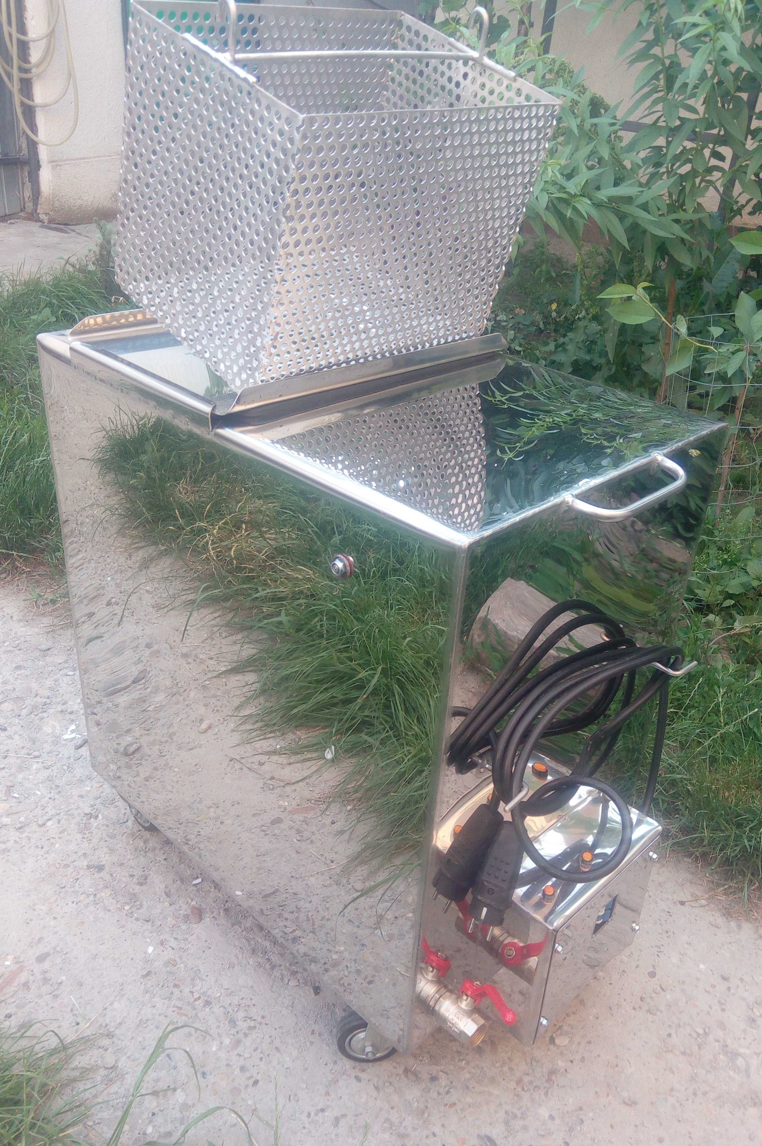Construiesc Masini fum Greu, Cazane, Gratare Grill, Mese din Inox