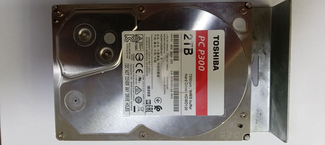 Жёсткий диск (характер диск)  Toshiba 2 тб  новый в паковки