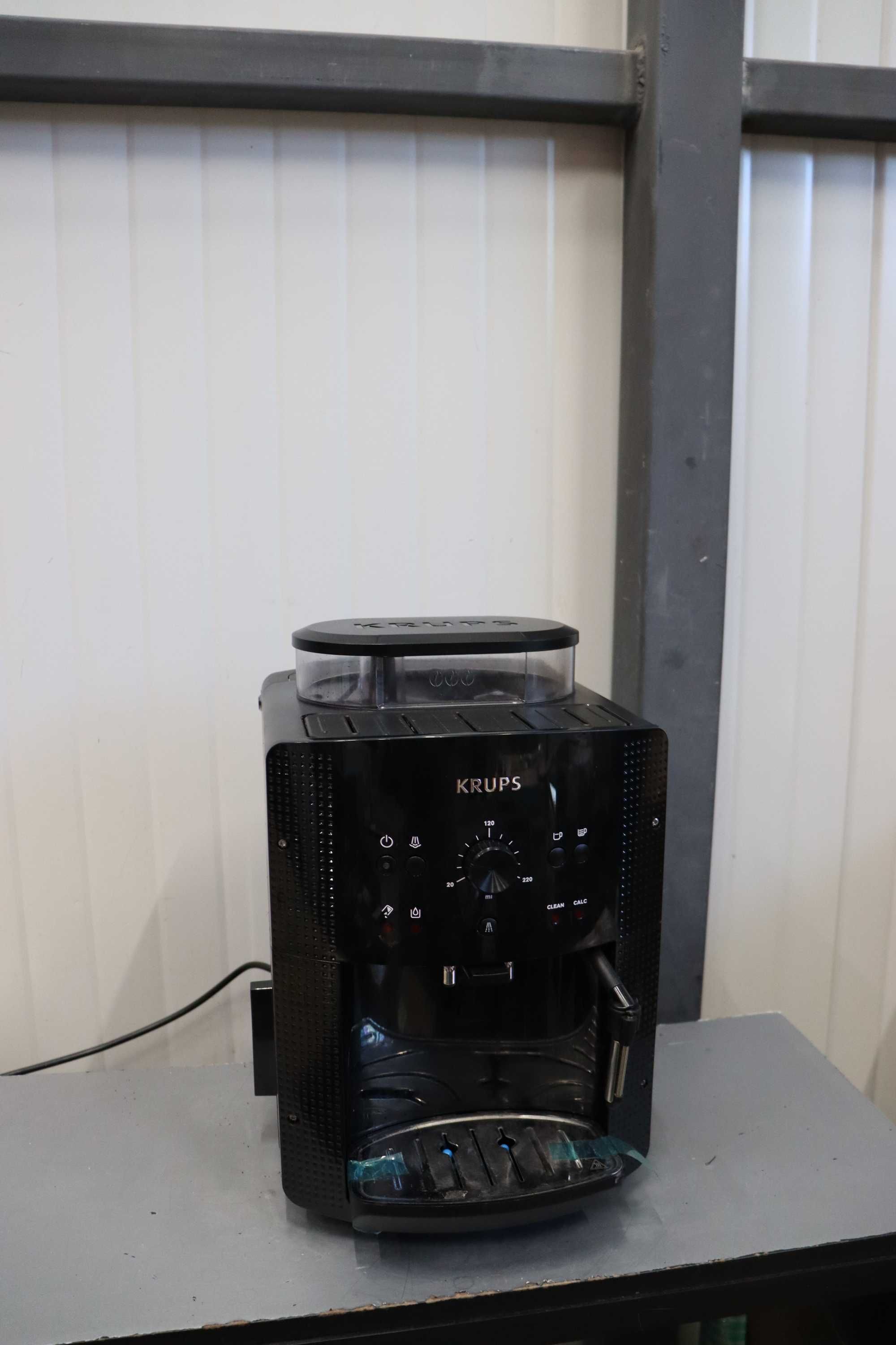 Автоматична кафемашина Krups EA8108 ,2 чаши, CappuccinoPlus, 15Bar