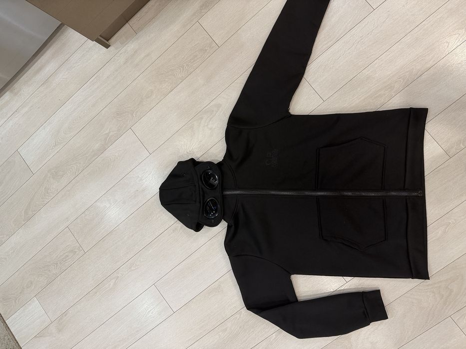 C.p company горнище