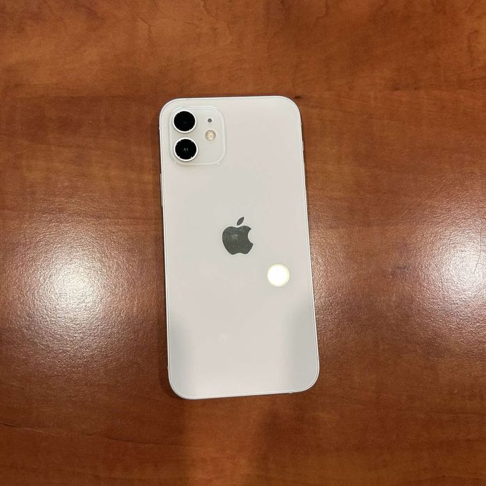 Iphone 12 64gb.