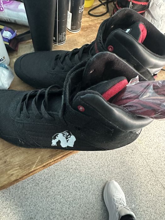 Продам gorilla wear для становой тяги