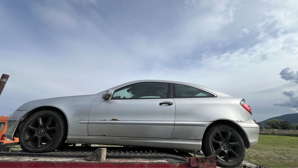 Mercedes Benz c230 на части