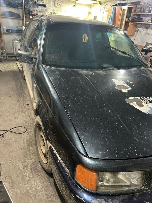 Фольксваген Пассат бу 1991год