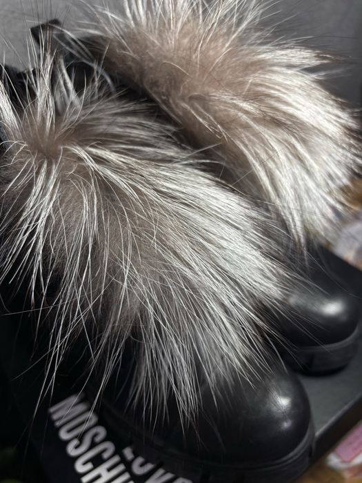 Боти от естествена кожа с естествен пух