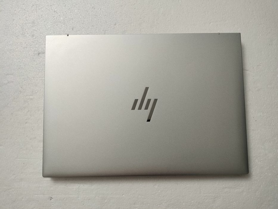 HP 845G9 ryzen5 PRO 6650U cu Radeon Ghrapics