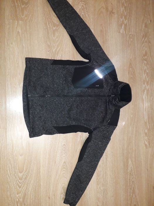 Фирменная спортивная ветровка Field Core