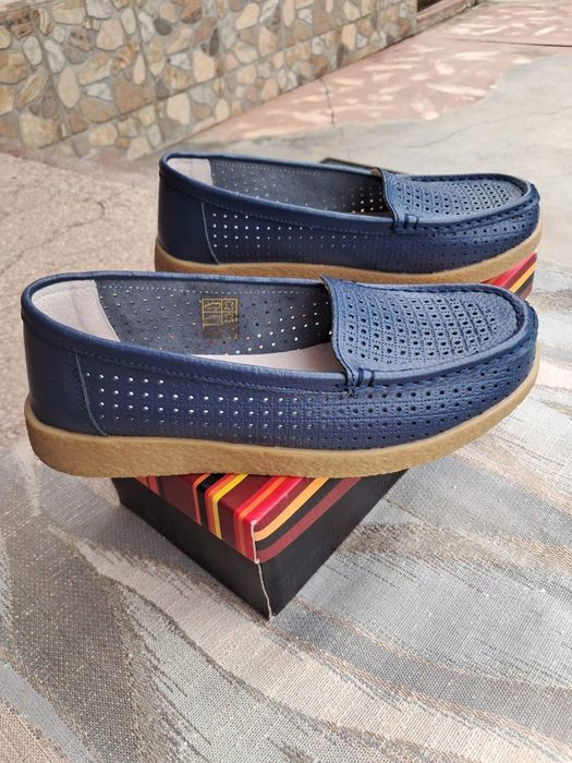 Balerini bleumarin, nr 38, piele, dama