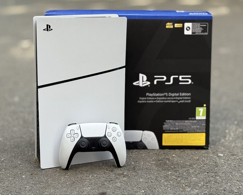 ГАРАНЦИОННА! Конзола PlayStation 5 Digital Edition (PS5) Slim, 1TB SSD