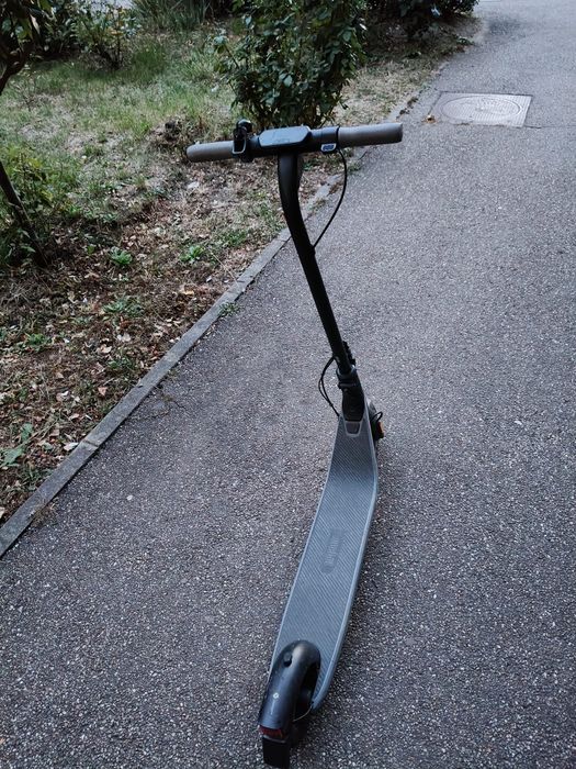 Trotineta electrica in garantie NINEBOT KickScooter E2