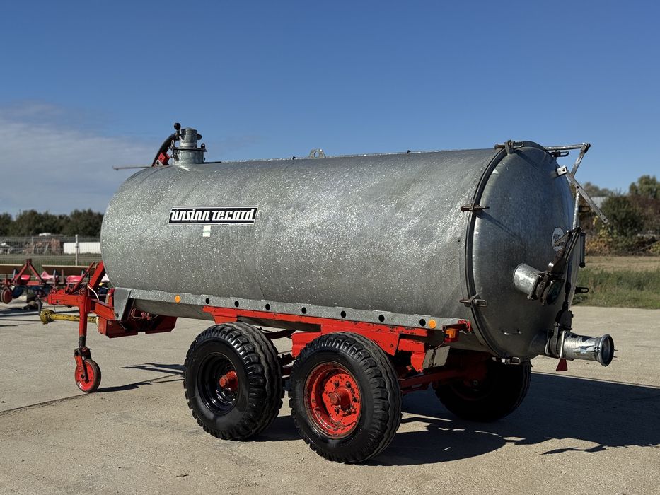 Vidanja/Cisterna 6000L Tandem ca Noua Cu Pompa cu Dublu Sens