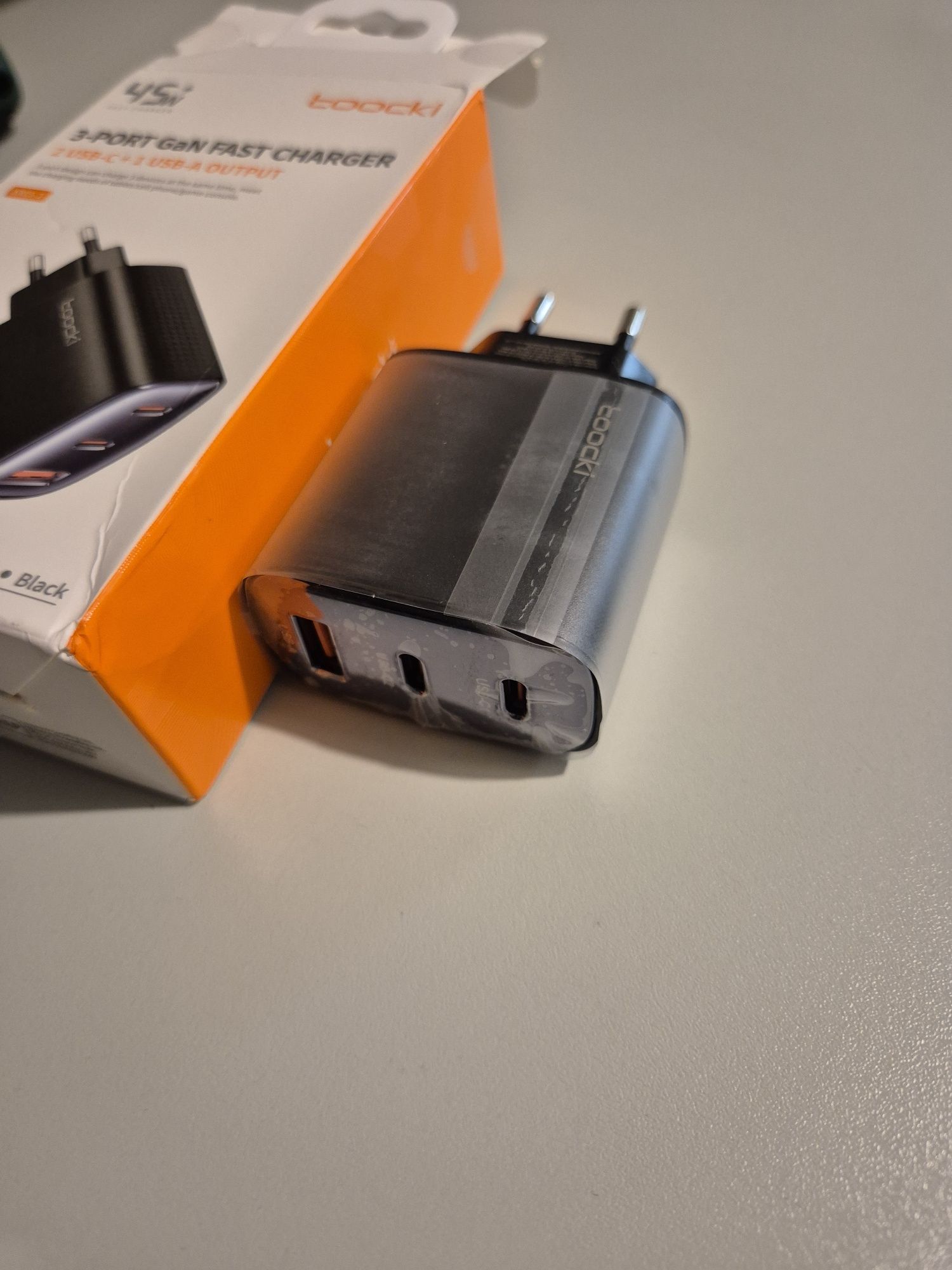 Зарядно toocki 45W GaN