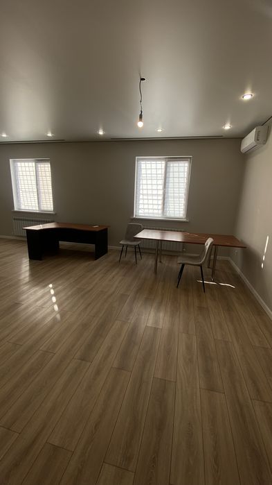 Продаются столы и кровати