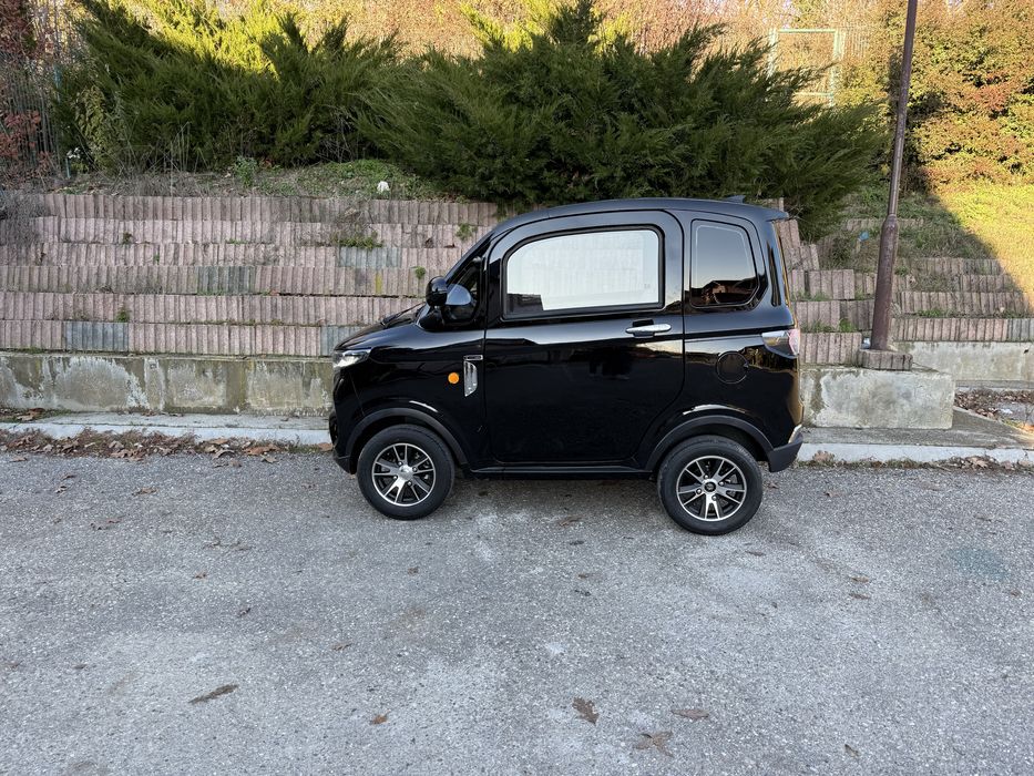 Vând RDB mașină electrică fără permis 25km la oră
