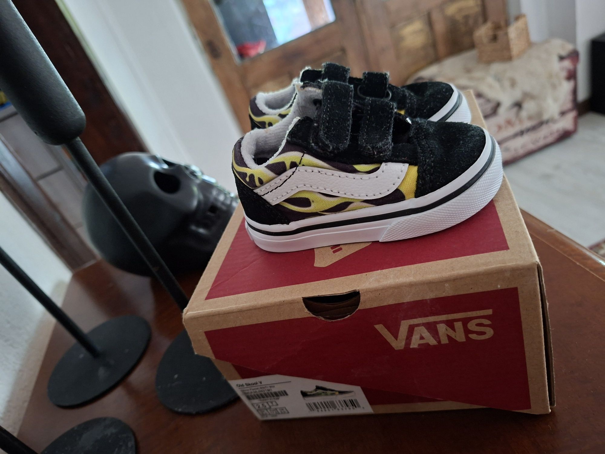 Бебешки кецки Vans
