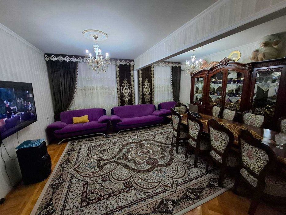 Кора-су 3-квартал. 4-ком. 2-этаж/5. Срочно