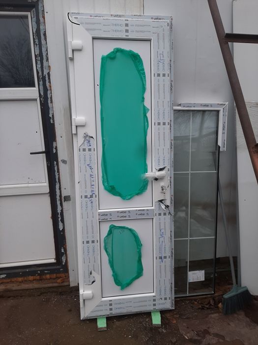 Продам дверь новая