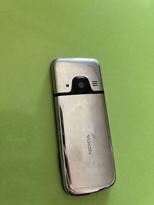 Nokia 6700 orginal sotiladi
