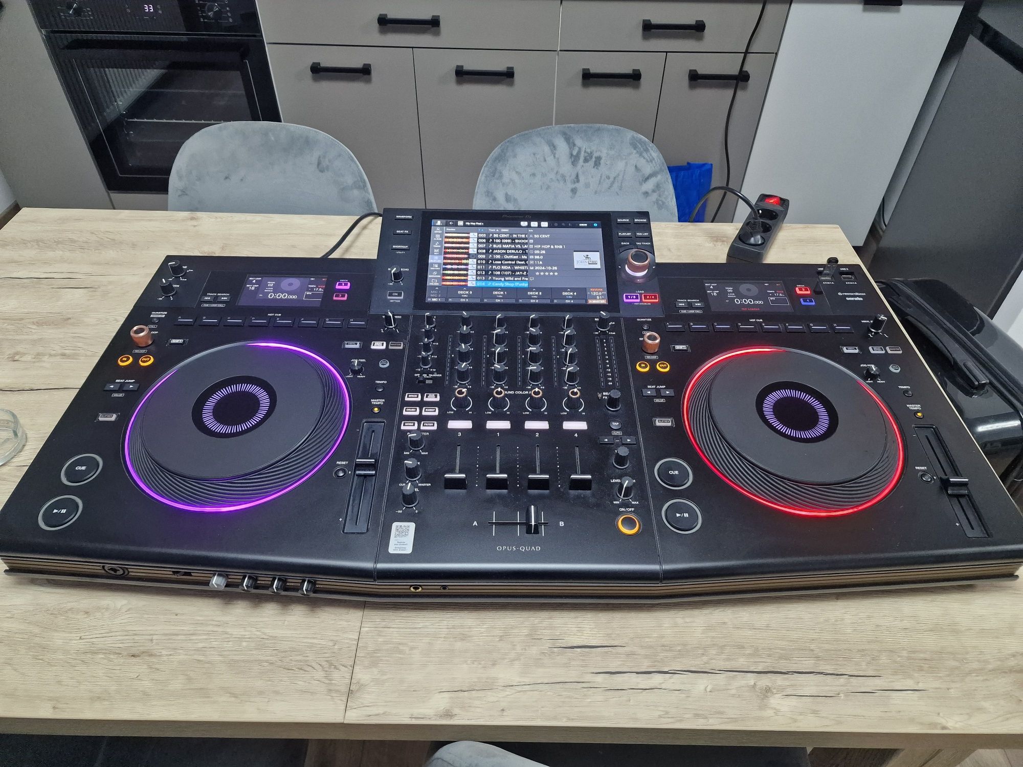 Consolă DJ PIoneer Opus Quad cu Case