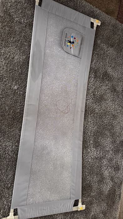 Vand laterala pe tru pat