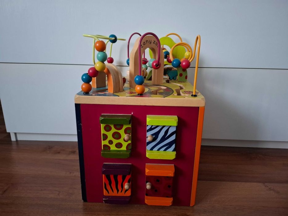 Cub interactiv B.toys