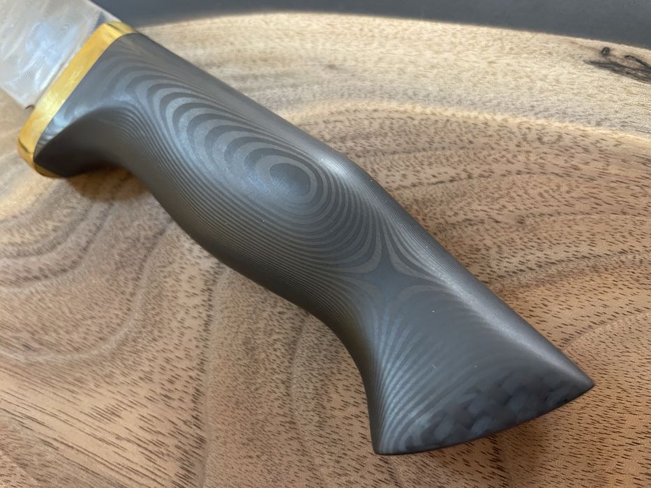 Ръчно изработен ловен нож от дамаска стомана Damasteel