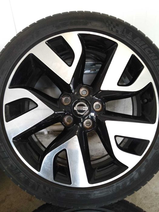 Jante Nissan Leaf Juke Anvelope iarna noi Gripmax 225 45 18
