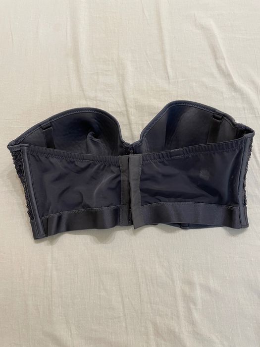 Блестящо Бюстие !!!