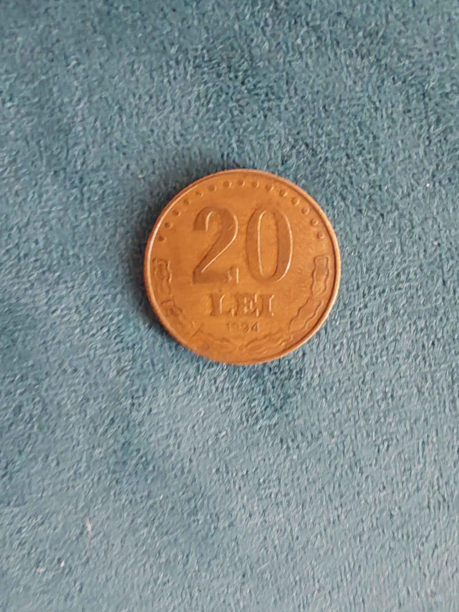 Vând monedă de 20 lei