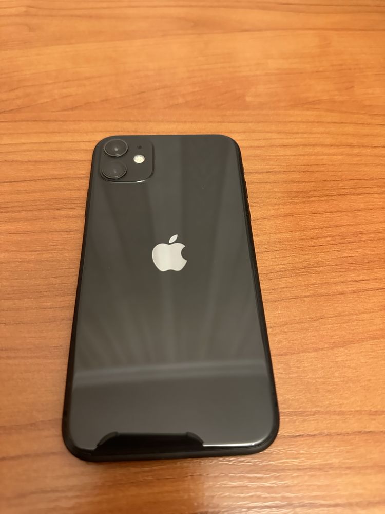 iPhone 11 64 гб (айфон 11) в идеальном состоянии.