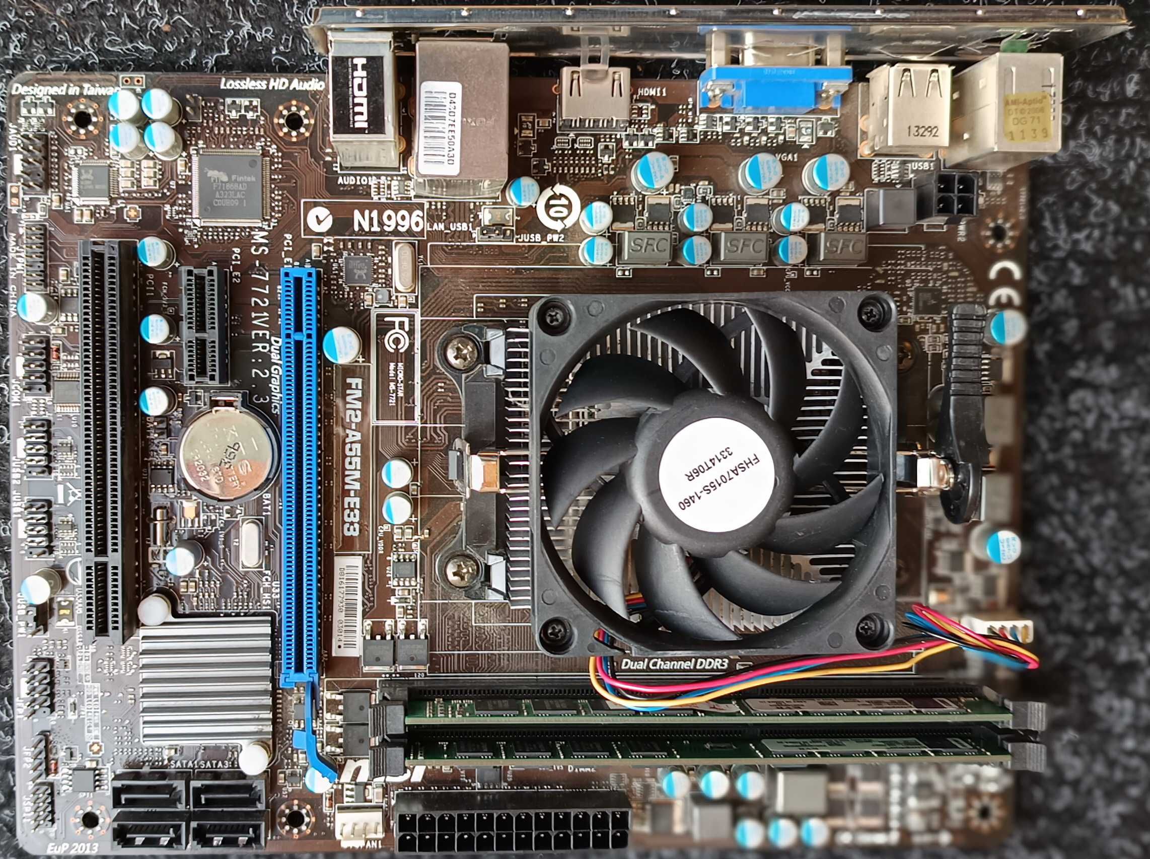 Kit Placa de baza FM2,Procesor A4 5300 3.6 Ghz,+8G Ram DDR3