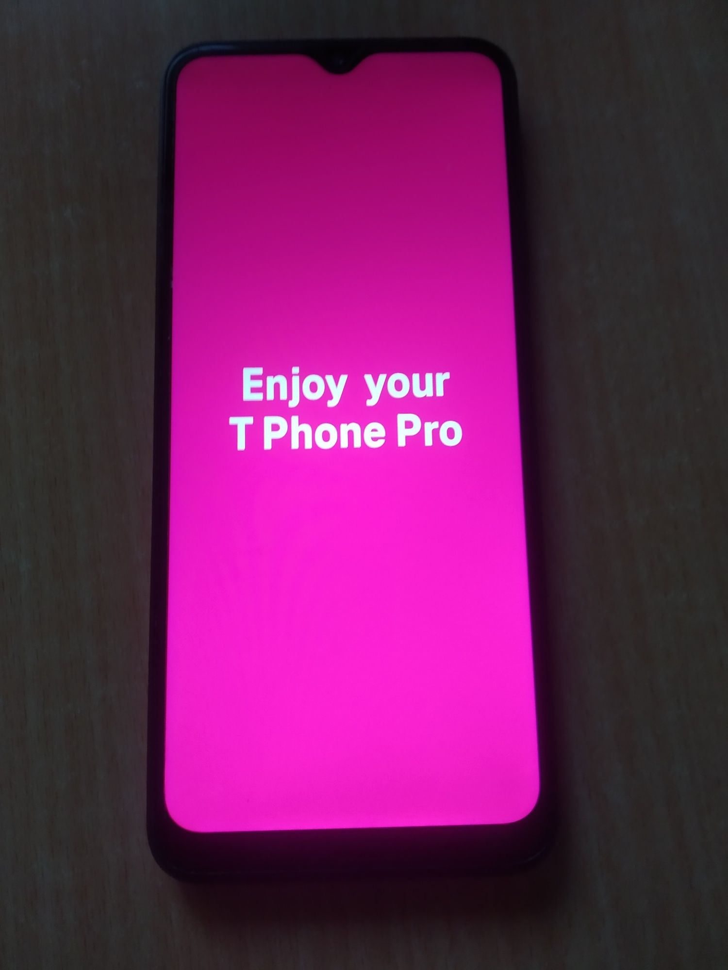 T Phone Pro 2022