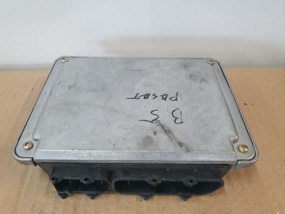 Calculator ECU motor VOLKSWAGEN GOLF IV 1J1 1997 - 2007 1.9 TDI AHF, ASV BOSCH  0281001720  038906018P