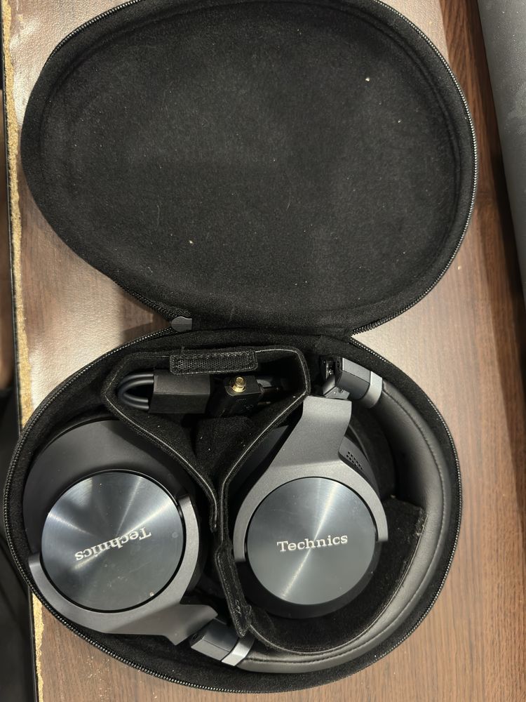 Слушалки Techincs EAH-A800