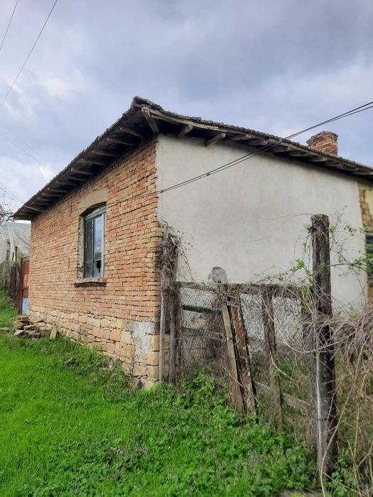 Продава се Къща в с. Паламарца, Област Търговище - 60 кв.м за 170 €/кв.м - Снимка #3