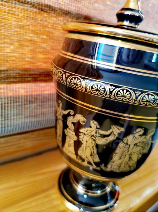 Гръцка ръчно изработена и рисувана ваза от 24-каратово злато